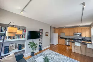 390 Norfolk St, Cambridge, MA 02139 - Photo 4