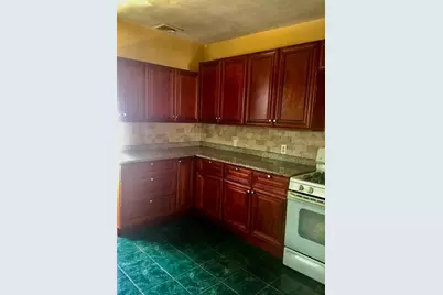119 Brown Street #2, Waltham, MA 02453 - Photo 6