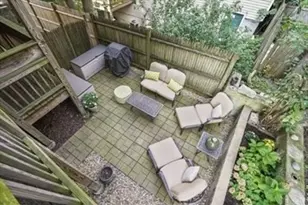 149 G St, Boston, MA 02127 - Photo 12