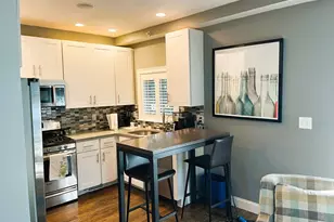 149 G St, Boston, MA 02127 - Photo 2