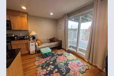 522 E Third Street #2, Boston, MA 02127 - Photo 2