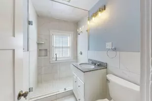 170 Savin Hill Ave, Boston, MA 02125 - Photo 18