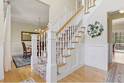 10 Briarwood Circle, Douglas, MA 01516 - Photo 2
