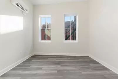 19-25 Essex #303, Haverhill, MA 01830 - Photo 4