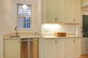 983 Memorial Dr, Cambridge, MA 02138 - Photo 12