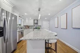 305 Lynn St, Malden, MA 02148 - Photo 4