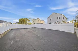 305 Lynn St, Malden, MA 02148 - Photo 34