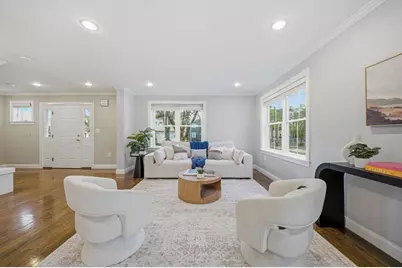 305 Lynn St, Malden, MA 02148 - Photo 10