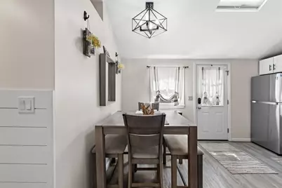 16 Thomas Ave, Plymouth, MA 02360 - Photo 12
