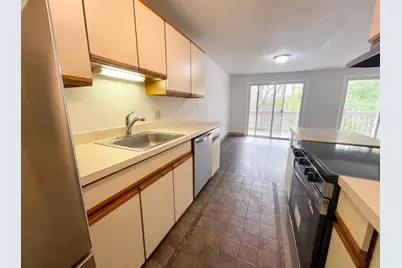 20 Lordvale Blvd #202, Grafton, MA 01536 - Photo 6