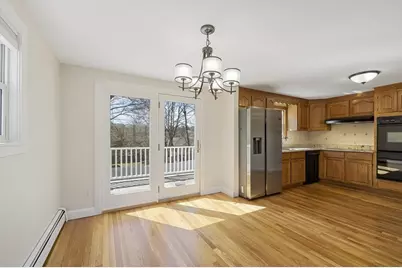 160 Ravenswood Road, Waltham, MA 02453 - Photo 6