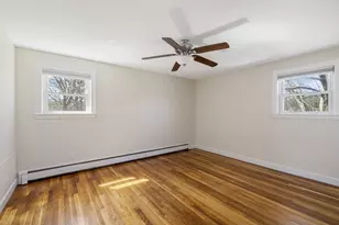160 Ravenswood Rd, Waltham, MA 02453 - Photo 14