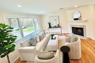 362 Center St, Hanover, MA 02339 - Photo 14