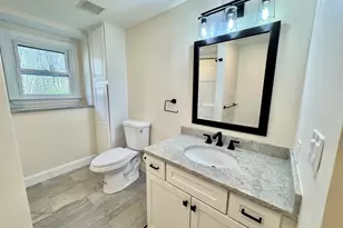 362 Center St, Hanover, MA 02339 - Photo 30