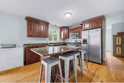 23 Gammon St, Brockton, MA 02301 - Photo 8