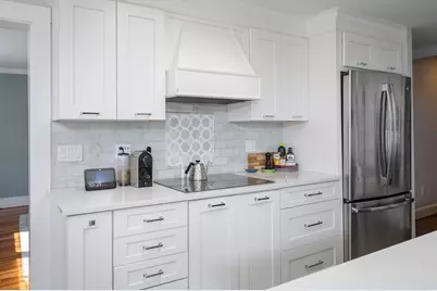 117 Hobart St, Hingham, MA 02043 - Photo 12