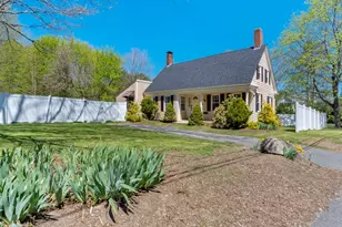 181 Central St, Rockland, MA 02370 - Photo 2