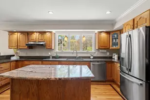 19 Devonshire Rd, Middleton, MA 01949 - Photo 12