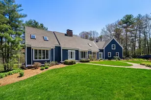 19 Devonshire Rd, Middleton, MA 01949 - Photo 2