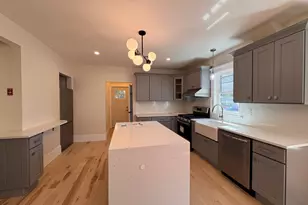 294 Park St, Boston, MA 02124 - Photo 2
