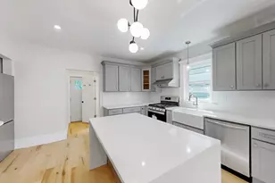294 Park St, Boston, MA 02124 - Photo 2