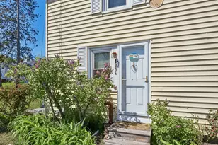 120 Village St, Medway, MA 02053 - Photo 2