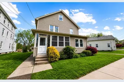 156 South St, Chicopee, MA 01013 - Photo 1