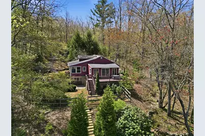 153 Shoreline Dr, West Brookfield, MA 01585 - Photo 2