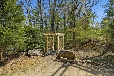 153 Shoreline Dr, West Brookfield, MA 01585 - Photo 32