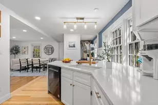 47 Indian Head Rd, Framingham, MA 01701 - Photo 6