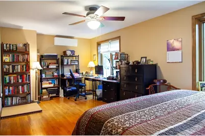 305 Strong St, Amherst, MA 01002 - Photo 26