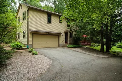 305 Strong St, Amherst, MA 01002 - Photo 6