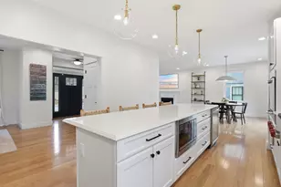 2 Winterberry Cir, Salisbury, MA 01952 - Photo 4