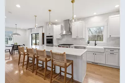 2 Winterberry Cir, Salisbury, MA 01952 - Photo 2