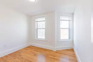 633 E 6th St, Boston, MA 02127 - Photo 8