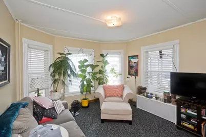 27 Morgan St., Holyoke, MA 01040 - Photo 8