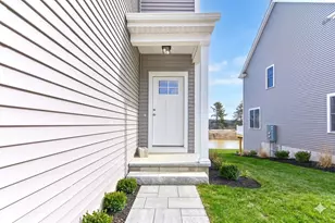 80 Fisherville Ter, Grafton, MA 01560 - Photo 2