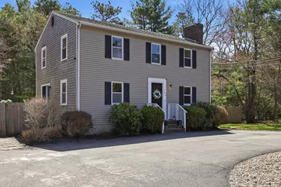106 Bourne Rd, Plymouth, MA 02360 - Photo 2