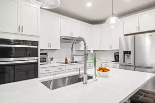 300 Martins Lndg, North Reading, MA 01864 - Photo 4