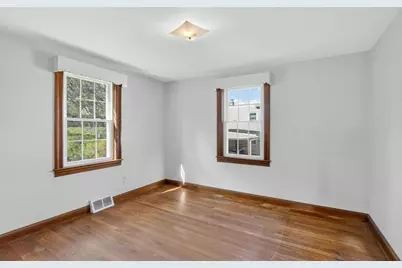75 Connors St, Fitchburg, MA 01420 - Photo 8