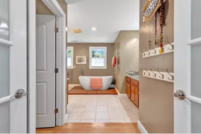 11 Rockland Avenue, Arlington, MA 02474 - Photo 34