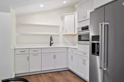 134 Court St #12, Plymouth, MA 02360 - Photo 28