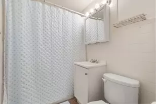 71 Oxford Ave, Cambridge, MA 02138 - Photo 16