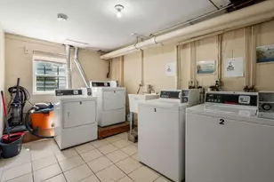 71 Oxford Ave, Cambridge, MA 02138 - Photo 16