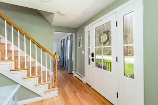 22 Dogwood Ln, Medway, MA 02053 - Photo 8