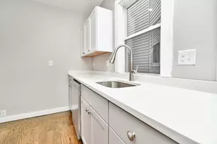 81 Ellington St, Boston, MA 02121 - Photo 6