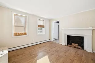 8 Elm St, Swansea, MA 02777 - Photo 2