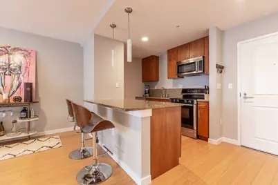 16 Miner St #306, Boston, MA 02215 - Photo 4