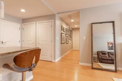 16 Miner St #306, Boston, MA 02215 - Photo 6