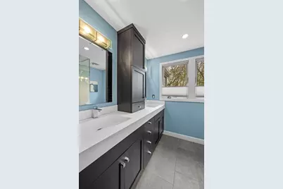 3 Beacon Heights Ln, Marblehead, MA 01945 - Photo 32